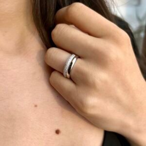 ANILLO DE PLATA Y CIRCONAS