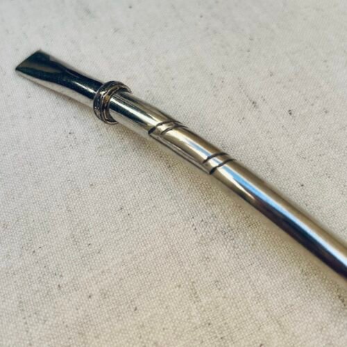 bombilla de plata criolla con tarjeta