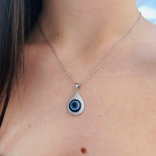 collar plata y circonias con ojo protector